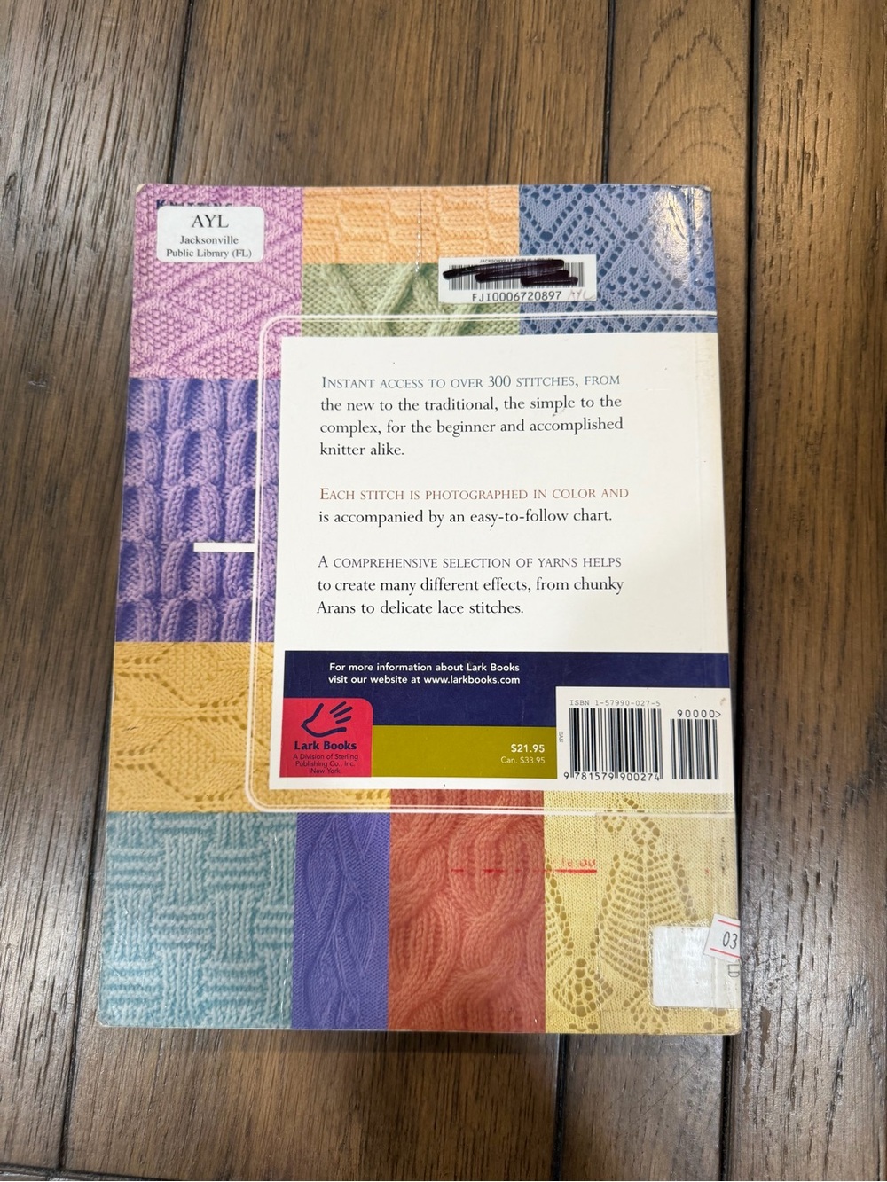 Knitting Stitch Library - Multi Color book - Picture 2 of 3